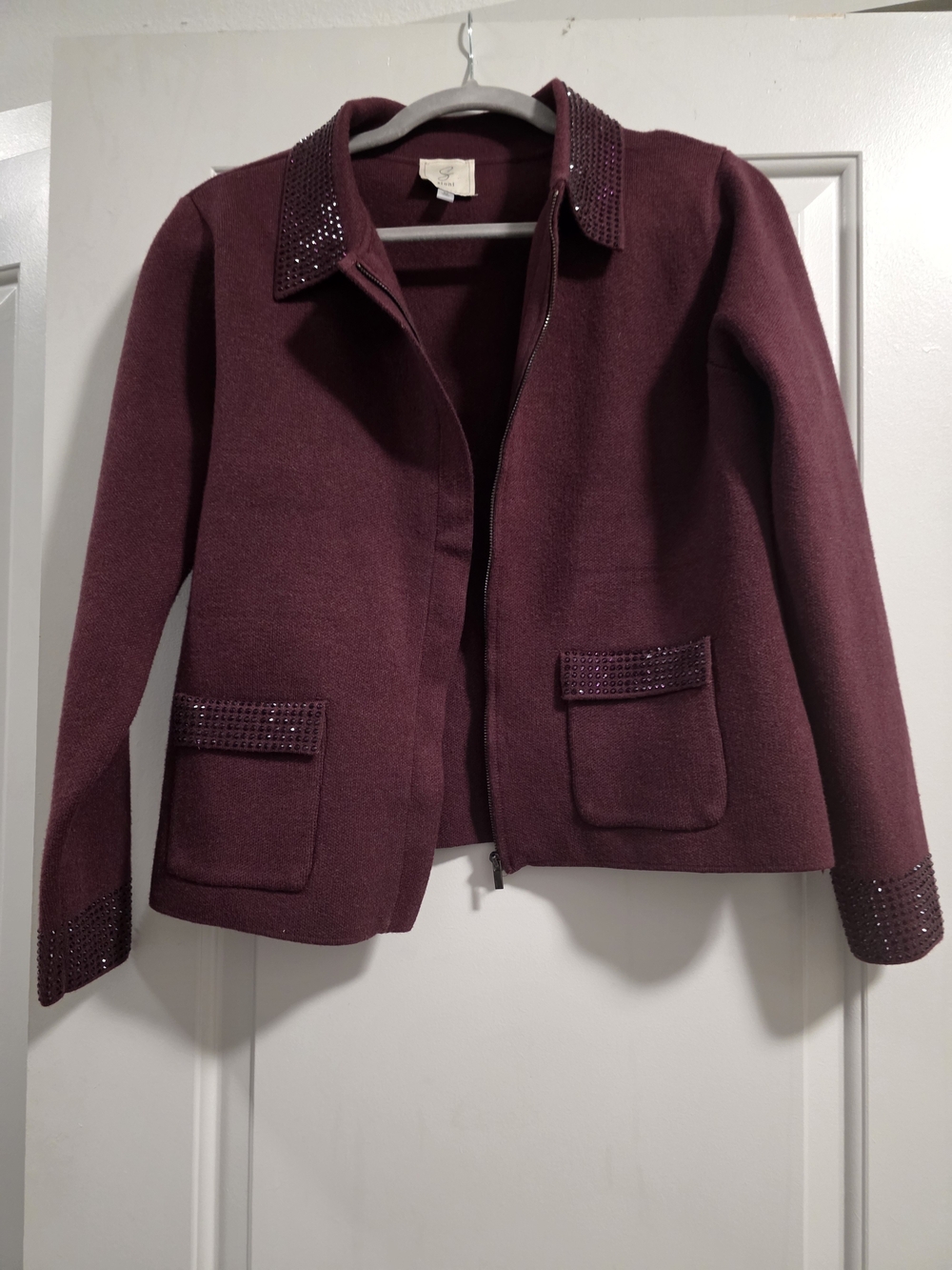 Sioni Wine Embellished Collar Zip Jacket